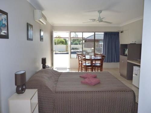 The Gallery Motor Inn Dalby Exterior photo