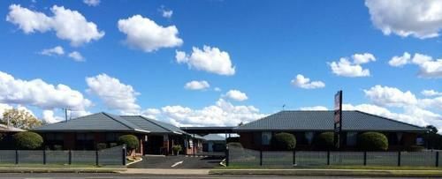 The Gallery Motor Inn Dalby Exterior photo